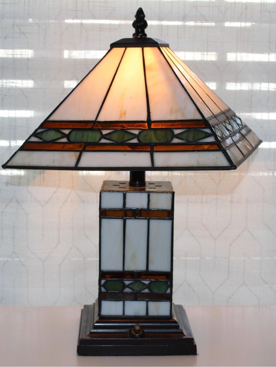 Other - Tiffany-style Stained Glass Table Lamp in White, Green & Amber